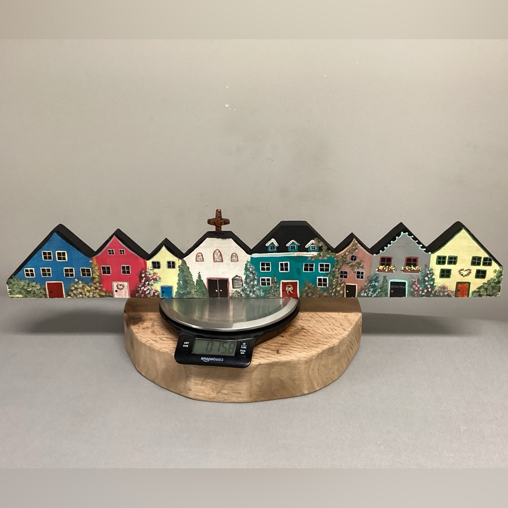 🔵 Beautiful Hand Painted Row of Homes & Church - Solid Wood - Very Unique Decor - Picture 15 of 15